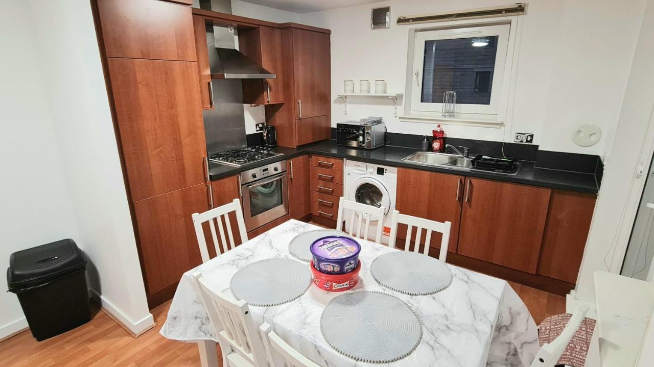 Lovely 3 Bedroom Apartment - Free Parking Edynburg Zewnętrze zdjęcie
