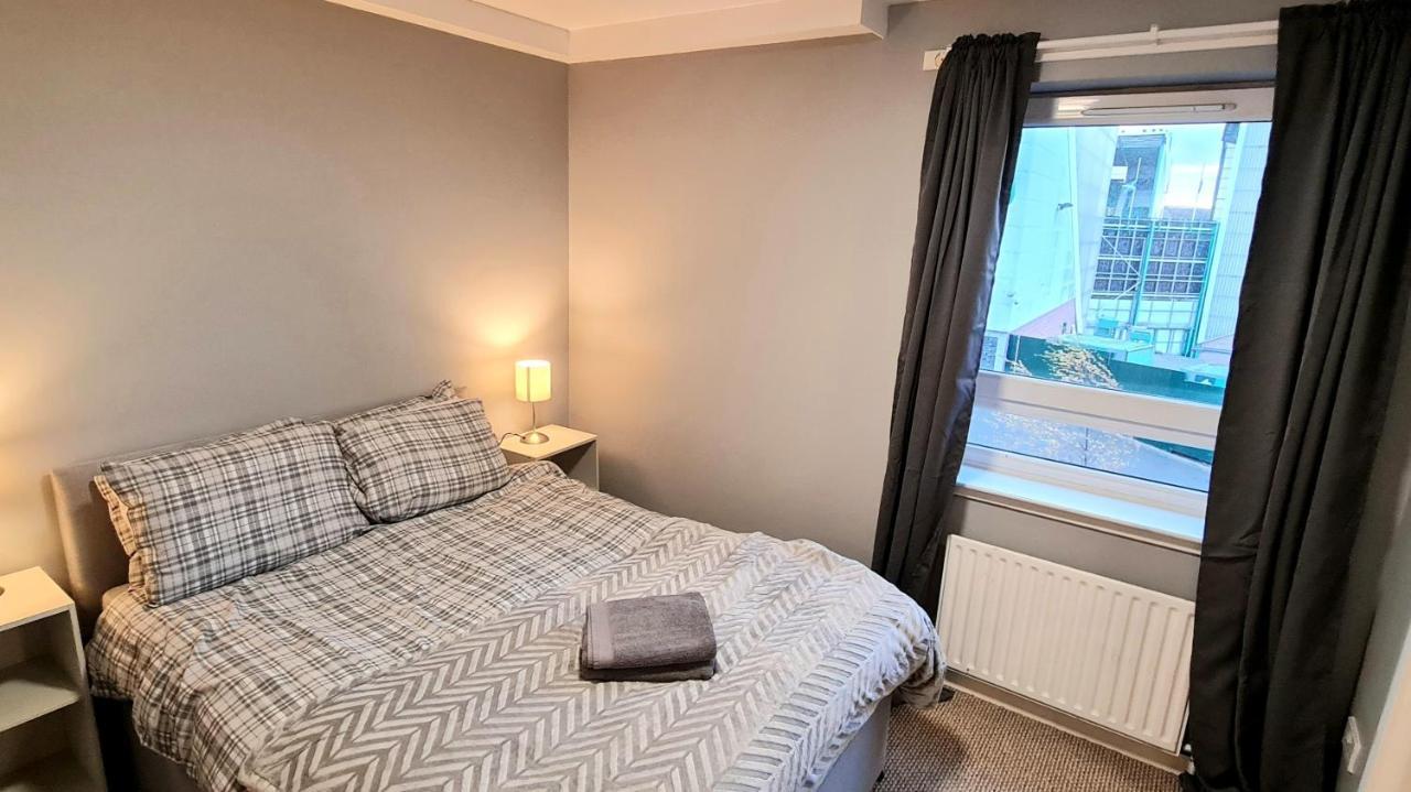 Lovely 3 Bedroom Apartment - Free Parking Edynburg Zewnętrze zdjęcie